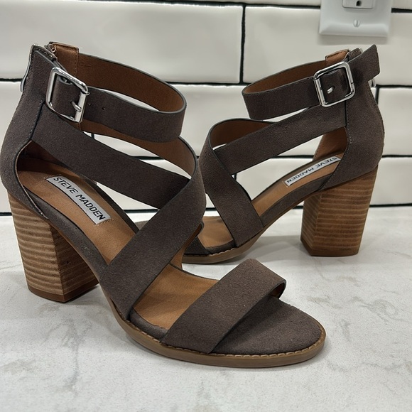 Steve Madden Elita Brown Strappy Block Heel Sandals Indie Festival Bohemian - Picture 12 of 16